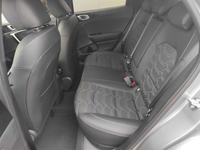 Kia XCeed TOP Modell 2026*Pano*LED*Navi*PDC*Cam*ACC*18" 