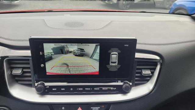 Kia Ceed Sportswagon GT Line SW Line*LED*Navi*Shzg*PDC*Cam*18Zoll*ACC 