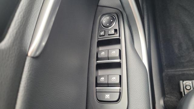 Kia Ceed Sportswagon GT Line SW Line*LED*Navi*Shzg*PDC*Cam*18Zoll*ACC 