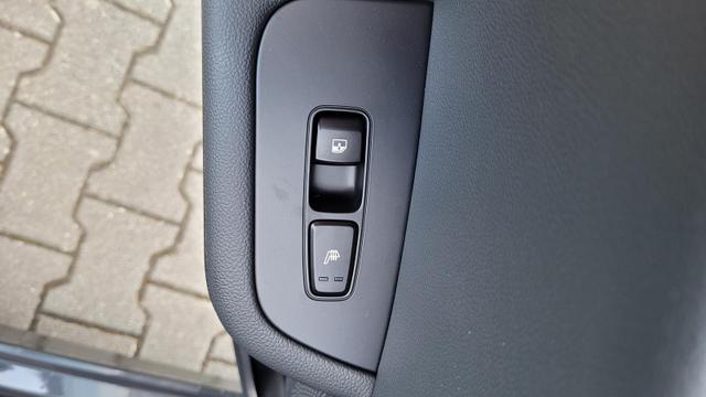 Kia Ceed Sportswagon GT Line SW Line*LED*Navi*Shzg*PDC*Cam*18Zoll*ACC 