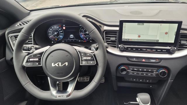 Kia Ceed Sportswagon GT Line SW Line*LED*Navi*Shzg*PDC*Cam*18Zoll*ACC 