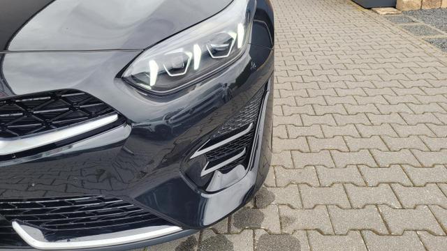 Kia Ceed Sportswagon GT Line SW Line*LED*Navi*Shzg*PDC*Cam*18Zoll*ACC 