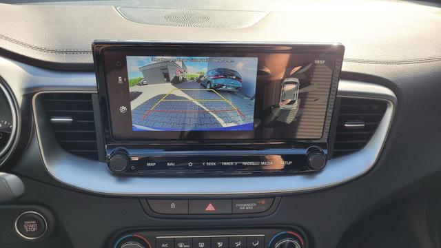 Kia Ceed Sportswagon TOP SW AT Top*VollLED*Navi*Shzg*PDC*Cam*17Zoll 