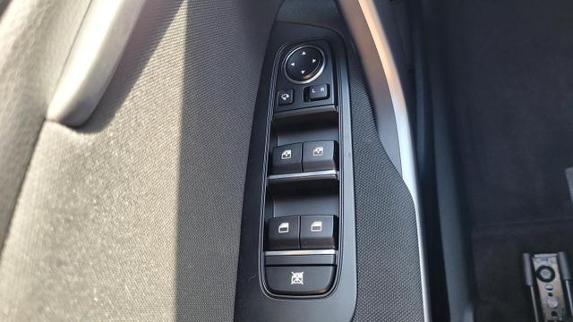 Kia Ceed Sportswagon TOP SW AT Top*VollLED*Navi*Shzg*PDC*Cam*17Zoll 