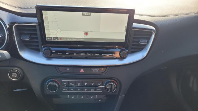 Kia Ceed Sportswagon GT Line SW Line*LED*Navi*Shzg*PDC*Cam*17Zoll*ACC 