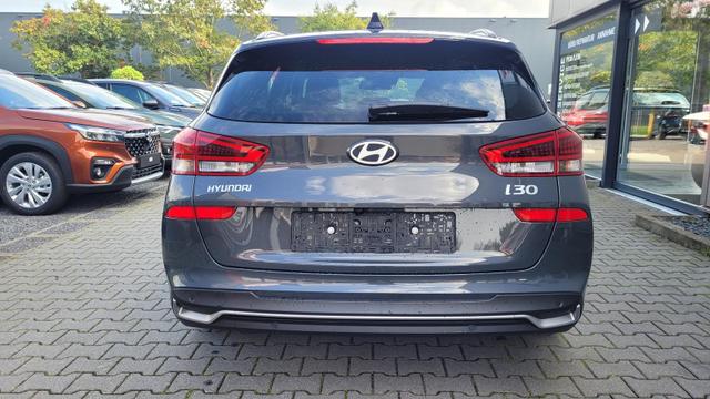 Hyundai i30 Kombi Style AT*LED*Navi*Shzg*Lhzg*PDC*Kamera 