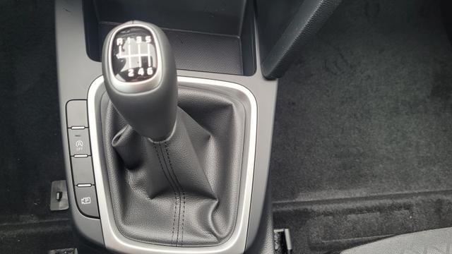 Kia Ceed SPIN Spin*Navi*Shzg*Lhzg*PDC*Cam*16Zoll*Klima* 