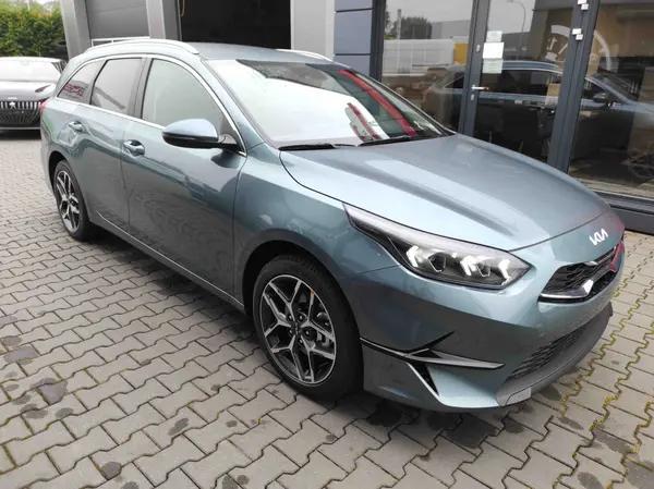 Kia Ceed Sportswagon TOP SW Top*LED*Navi*Shzg*Lhzg*PDC*Cam*17Zoll 