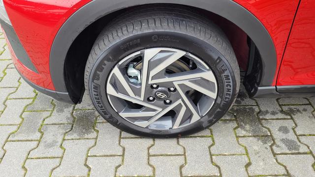 Hyundai BAYON Wave Wave*Navi*Shzg*Lhzg*PDC*Cam*16Zoll* 