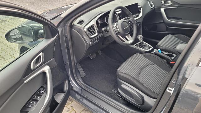 Kia Ceed Sportswagon TOP SW AT Top*VollLED*Navi*Shzg*Cam*AHK 