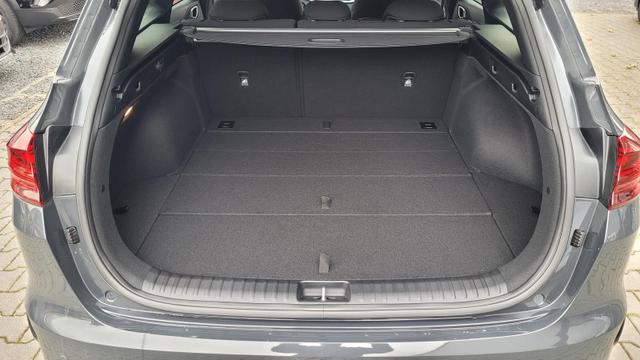 Kia Ceed Sportswagon TOP SW AT Top*VollLED*Navi*Shzg*Cam*AHK 