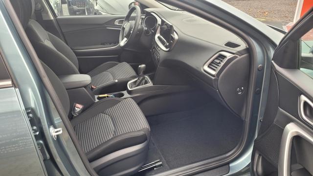 Kia Ceed Sportswagon TOP SW Top*LED*Navi*Shzg*Lhzg*PDC*Cam*17Zoll 