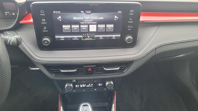 Skoda Fabia Monte Carlo Carlo*5JGar*LED*PDach*Shzg*PDC*Cam* 