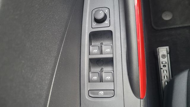 Skoda Fabia Monte Carlo Carlo*5JGar*LED*PDach*Shzg*PDC*Cam* 