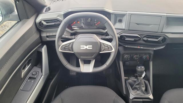 Dacia Duster ECO-G 100 Expression III 100+Radio+Klima+PDC 