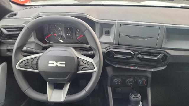 Dacia Duster ECO-G 100 Expression III 100+Radio+Klima+PDC 