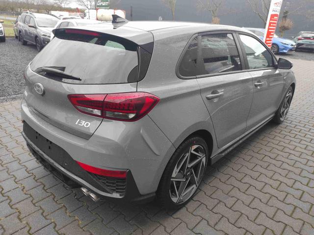Hyundai i30 N Line Line*LED*Navi*Shzg*PDC*Cam*18Zoll 