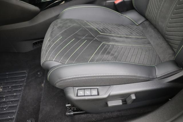 Peugeot 208 e-GT e-GT*VollLED*Navi*Shzg*PDC*Cam360*ACA*17Zoll 