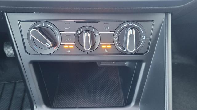 Volkswagen Polo Basis Klima,Sitzhzg.,AppCon.,LED-Scheinwerfer,PDC 