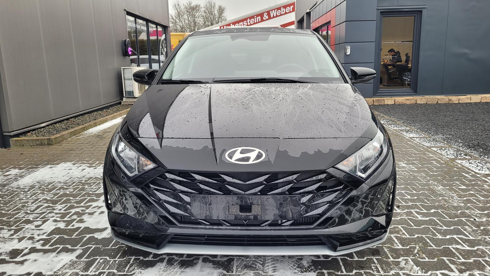 Hyundai i20 Family Family*Navi*Shzg*Lhzg*PDC*Cam*16Zoll*ACA* 