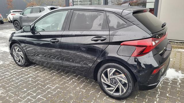 Hyundai i20 Family Family*Navi*Shzg*Lhzg*PDC*Cam*16Zoll*ACA* 