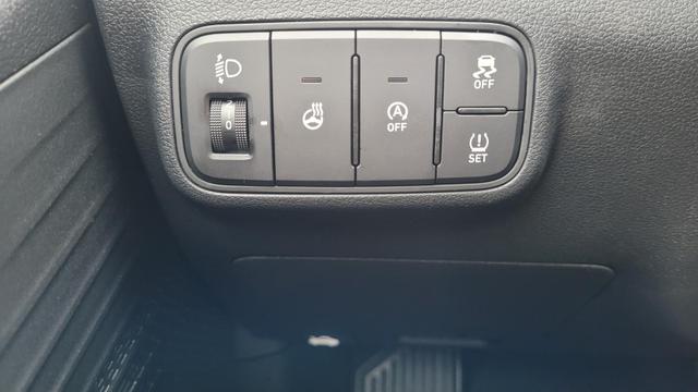 Hyundai i20 Family Family*Navi*Shzg*Lhzg*PDC*Cam*16Zoll*ACA* 