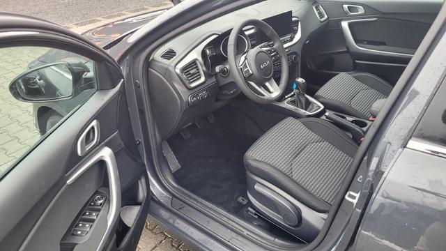 Kia Ceed Sportswagon TOP SW Top*LED*Navi*Shzg*Lhzg*PDC*Cam*16Zoll 