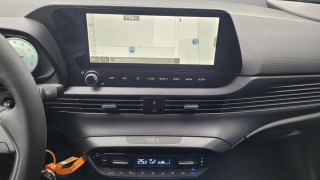 Hyundai i20 GO Go*Navi*Shzg*Lhzg*PDC*Cam*16"*Klima*VCockpit 