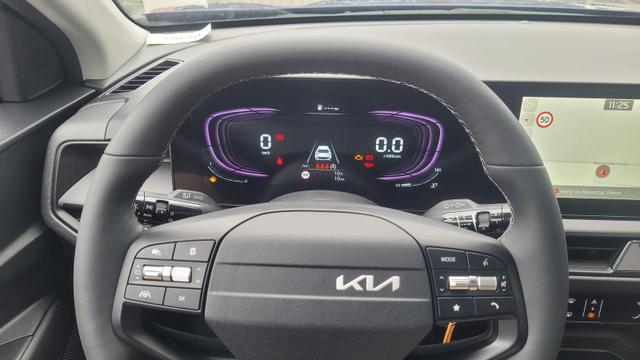 Kia Stonic Spin MJ26 100PS SHZ+PDC h&v+Cam+Navi+Klima 