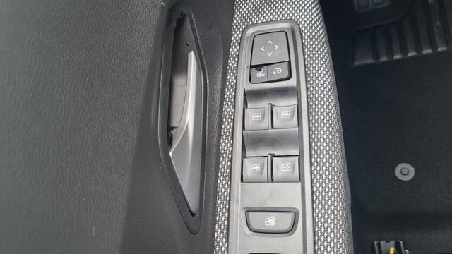 Dacia Sandero Stepway Expression LPG -SHZ-App-Con.-Kamera-PDC v&h 