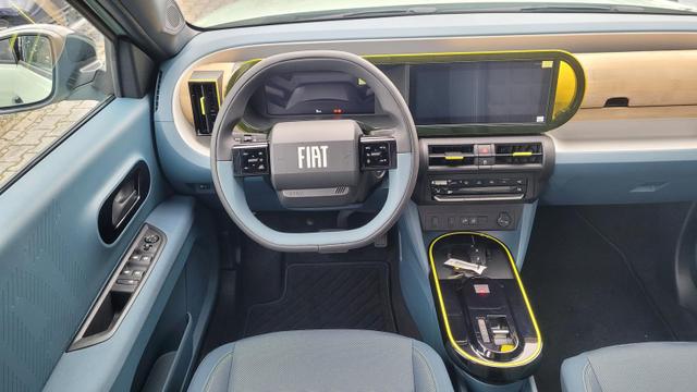 Fiat Grande Panda 1.2 Turbo 74 kW La Prima Prima*LED*Navi*Shzg*PDC*Cam*17" 