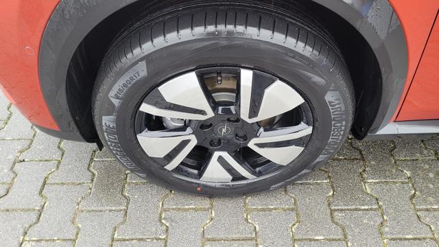 Opel Frontera GS 1.2 107 kW GS*LED*Navi*Shzg*Lhzg*BFS*PDC*Cam*17" 