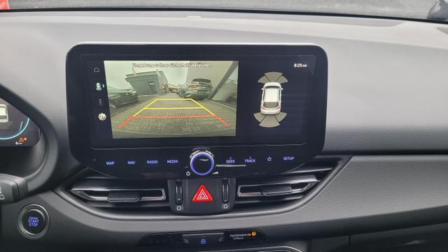 Hyundai i30 Family HB Family*Navi*LED*Shzg*Lhzg*PDC*Cam*Keyless 