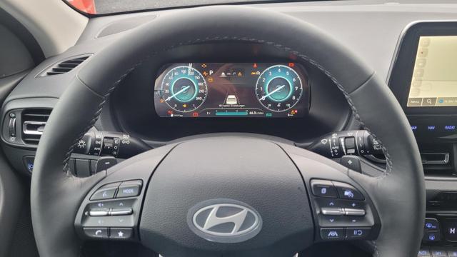 Hyundai i30 Family HB Family*Navi*LED*Shzg*Lhzg*PDC*Cam*Keyless 