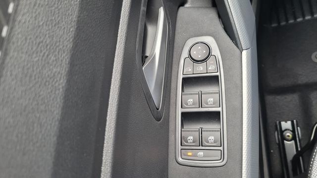 Dacia Duster TCe 130 Journey 4x4 4x4*LED*Navi*Shzg*PDC*360*18Zoll* 