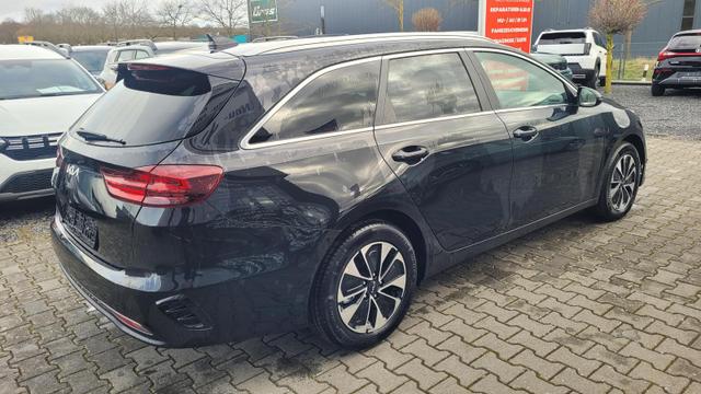 Kia Ceed Sportswagon Gold 1.5 SW *LED*Navi*Shzg*Lhzg*PDC*Cam*16Zoll* 