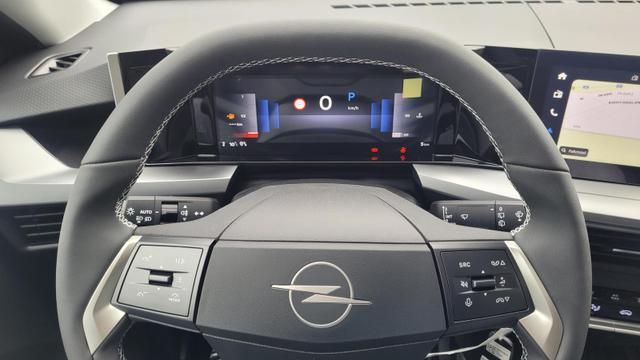 Opel Frontera GS 1.2 107 kW GS*LED*Navi*Shzg*Lhzg*BFS*PDC*Cam*17" 