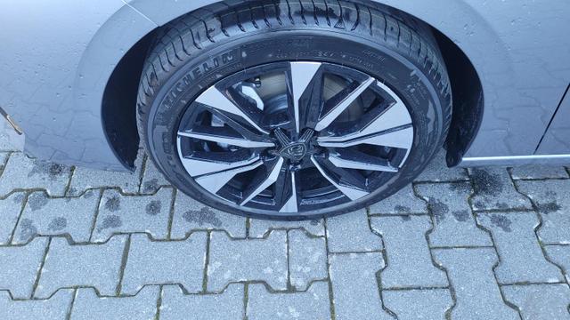 Peugeot 308 SW Hybrid 145 Allure FL*LED*Navi*Shzg*PDC*360*ACC*TotWi 