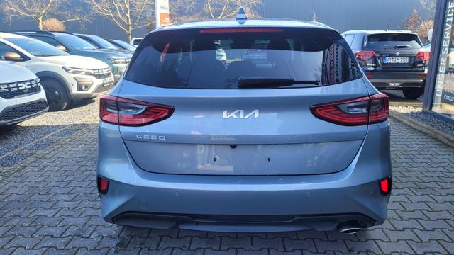 Kia Ceed Gold 1.5 AT*LED*Navi*Shzg*Lhzg*PDC*Cam*17Zoll* 