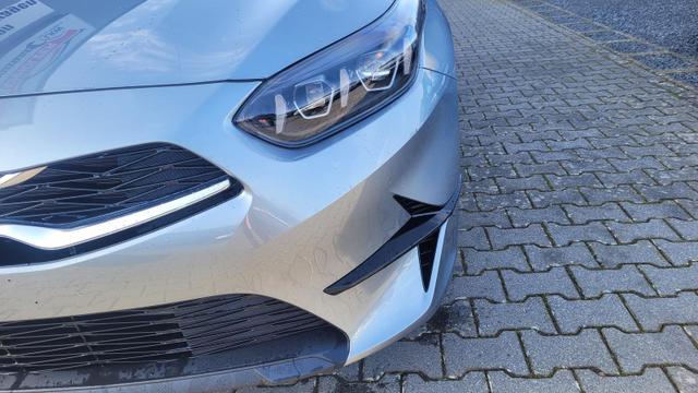 Kia Ceed Gold 1.5 AT*LED*Navi*Shzg*Lhzg*PDC*Cam*17Zoll* 