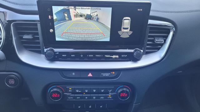 Kia Ceed Gold 1.5 *LED*Navi*Shzg*Lhzg*PDC*Cam*17Zoll* 