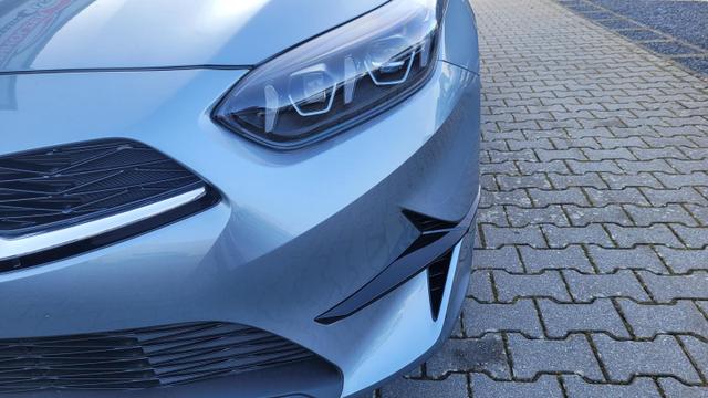 Kia Ceed Gold 1.5 *LED*Navi*Shzg*Lhzg*PDC*Cam*17Zoll* 