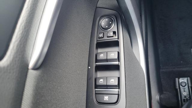 Kia Ceed Sportswagon TOP SW AT Top*VollLED*Navi*Shzg*Cam* 