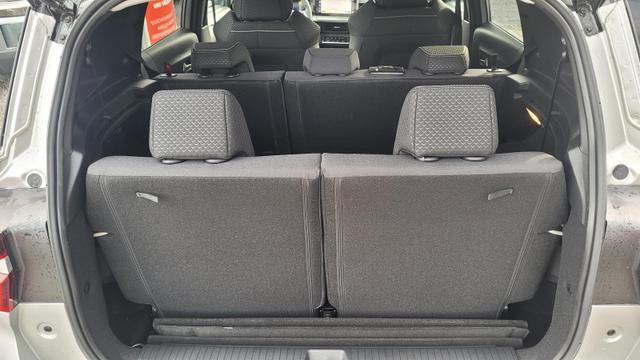 Opel Frontera Ultimate 1.2 107 kW Ultimate*7Sitze*LED*Navi*Shzg*PDC*Cam* 