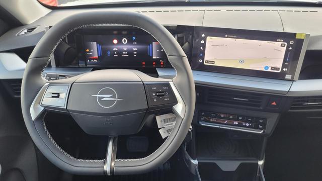 Opel Frontera GS 1.2 107 kW GS*LED*Navi*Shzg*BFS*PDC*Cam*17" 