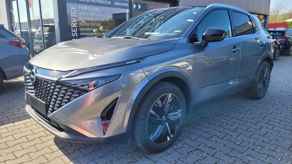 Nissan Qashqai     Tekna 4x4 4x4*Navi*LED*PDach*Leder*Shzg*BFS*