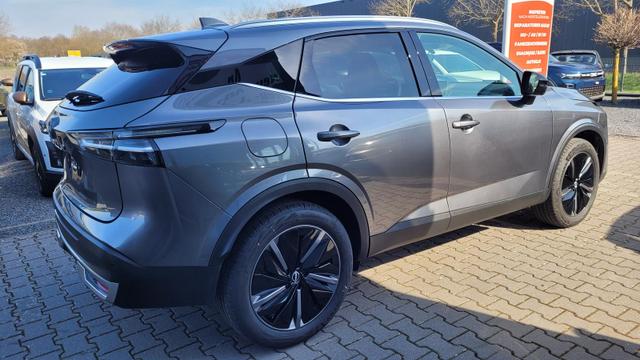 Nissan Qashqai Tekna 4x4 4x4*Navi*LED*PDach*Leder*Shzg*BFS* 