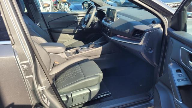 Nissan Qashqai Tekna 4x4 4x4*Navi*LED*PDach*Leder*Shzg*BFS* 