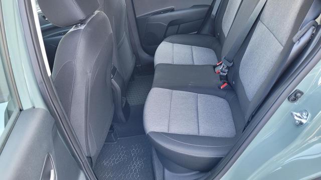 Kia Stonic Silver AT*Navi*Shzg*Lhzg*PDCv+h*Cam*16Zoll*LED 