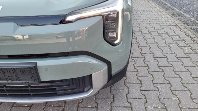 Kia Stonic Silver AT*Navi*Shzg*Lhzg*PDCv+h*Cam*16Zoll*LED 